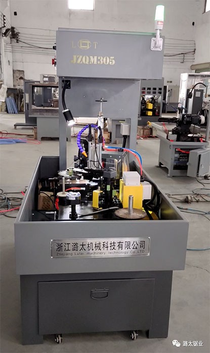 CеǰĥXC JZQM305